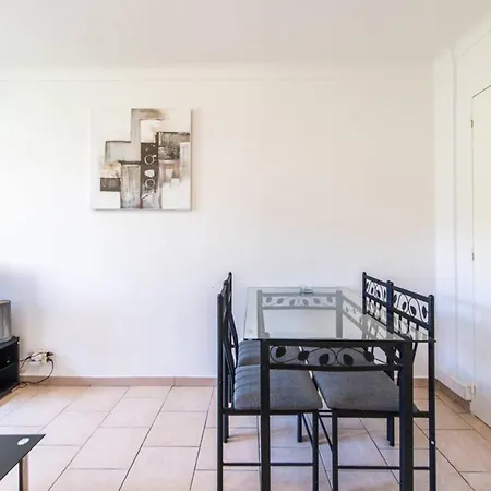 Apartment Branly : 2 Chambres -- 2bdr1 Cannes