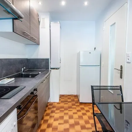 Branly : 2 Chambres -- 2bdr1 Apartment